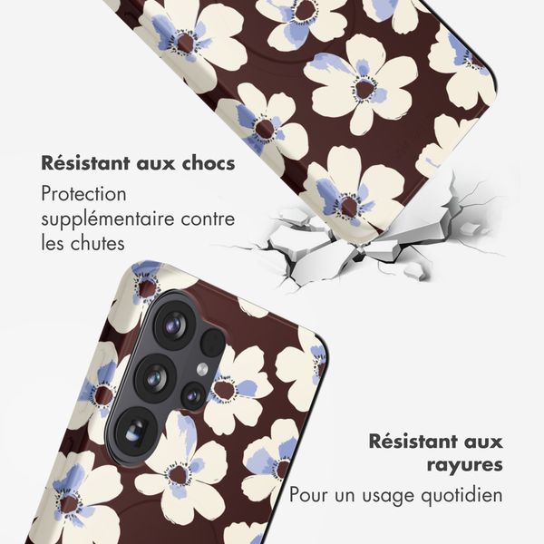 Selencia Coque arrière Vivid avec MagSafe Samsung Galaxy S26 Ultra - Choco Flower Pop