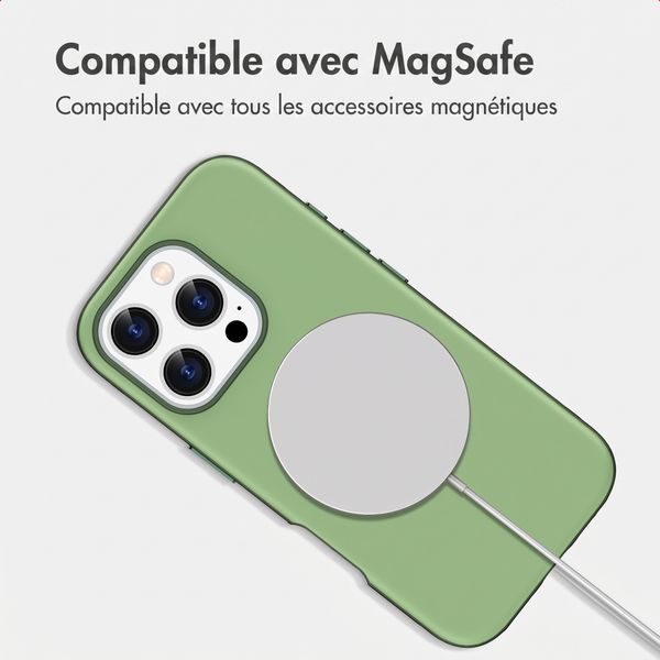imoshion Coque arrière Color avec Thin MagSafe Ring Apple iPhone 16 Pro - Vert foncé