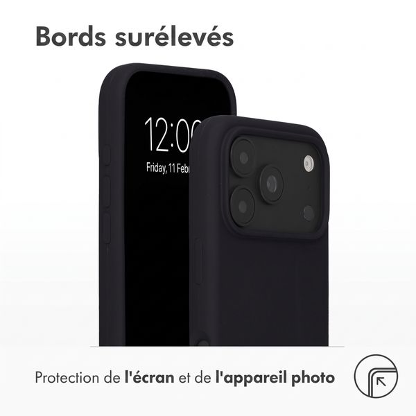 Accezz Coque Liquid Silicone avec MagSafe Apple iPhone 18 Pro Max / 17 Pro Max - Noir