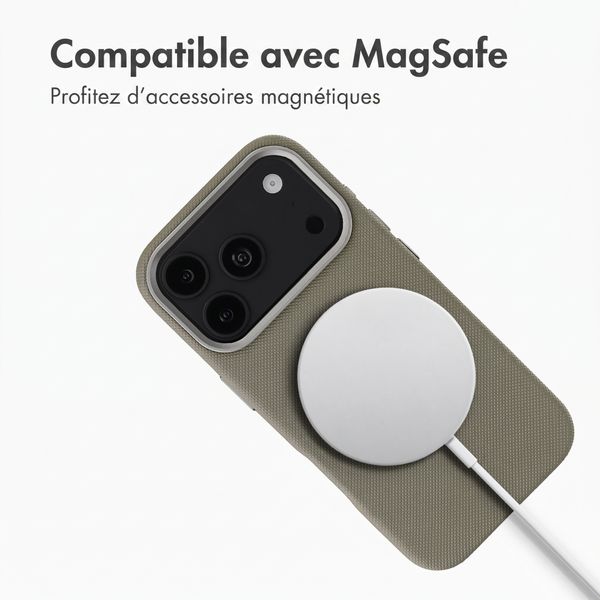 Accezz Coque arrière Mesh avec MagSafe Apple iPhone 17 Pro Max - Gris foncé