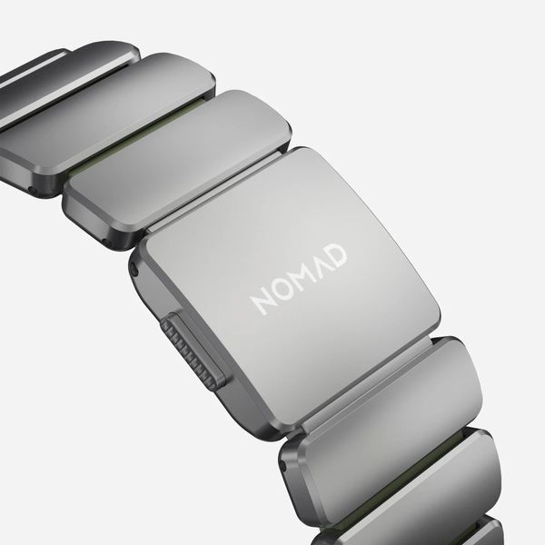 Nomad Bracelet Stratos Apple Watch | 44/45/46/49 mm - Forest Green / Natural Titanium
