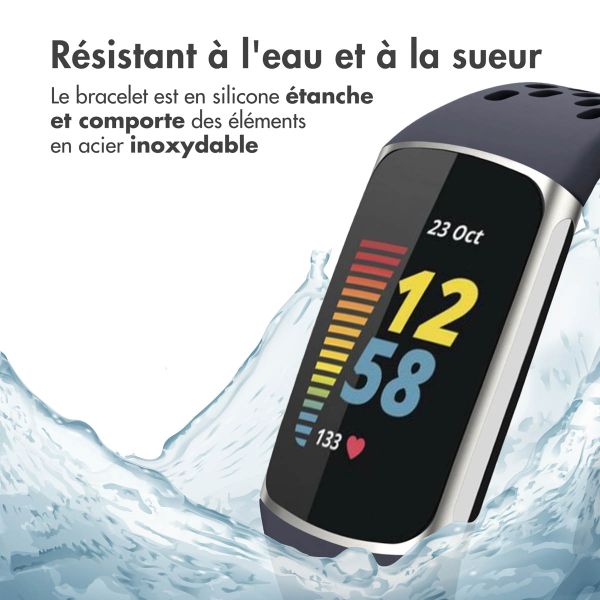 imoshion Bracelet sport en silicone avec boucle Fitbit Charge 5 / 6 - Bleu foncé