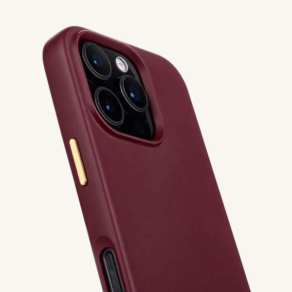 Selencia Coque arrière Rivièra avec MagSafe avec crochets amovibles Apple iPhone 16 Pro Max - Bold Burgundy