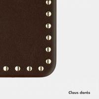 Selencia Coque arrière Studs avec MagSafe Apple iPhone 18 Pro / 17 Pro - Cacao Crush