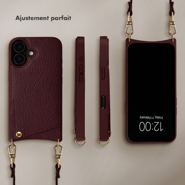 Selencia Coque de télephone Nova avec cordon et porte-cartes Apple iPhone 16 - Bold Burgundy