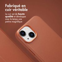 Accezz Étui de télephone portefeuille en cuir 2-en-1 avec MagSafe Apple iPhone 14 - Sienna Brown