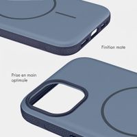 imoshion Coque arrière Color avec Thin MagSafe Ring Apple iPhone 15 - Bleu foncé
