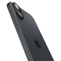 Spigen Optik Lens Protector - Protection complète de la caméra (lot de 2) Apple iPhone 16 / 16 Plus - Black