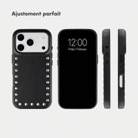 Selencia Coque arrière Studs avec MagSafe Apple iPhone 17 Pro Max - Velvet Black