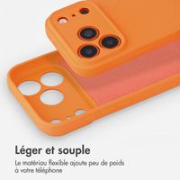 imoshion Coque Couleur avec MagSafe Apple iPhone 18 Pro / 17 Pro - Orange