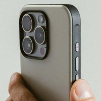 Nomad Coque Sport Apple iPhone 16 Pro Max - Stone