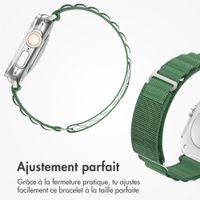Accezz Bracelet en nylon Alpine Apple Watch | 44/45/46/49 mm - Olive Green