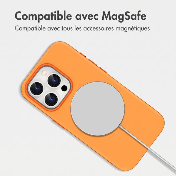 imoshion Coque arrière Color avec Thin MagSafe Ring Apple iPhone 15 Pro - Orange