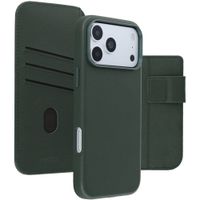 Accezz Étui de télephone portefeuille en cuir 2-en-1 avec MagSafe Apple iPhone 18 Pro Max / 17 Pro Max - Cedar Green