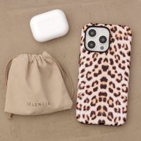 Selencia Coque Vivid  Apple Airpods 4 - Wild Spots Lipstick