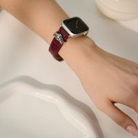 Burga Bracelet en cuir véritable  - Apple Watch | 44/45/46/49 mm / Connexion universelle 20 mm - Mobwife / Silver