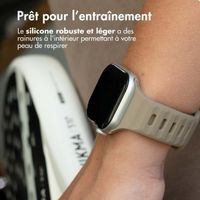 imoshion Bracelet Active Sport en silicone Apple Watch | 38/40/41/42 mm - Marron