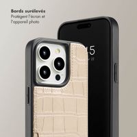 Selencia Coque de télephone Nova Croco avec cordon et porte-cartes Apple iPhone 15 Pro - Beige