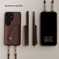 Selencia Coque de télephone Sera avec cordon et porte-cartes enveloppe Samsung Galaxy S26 Ultra - Chocolate Brown