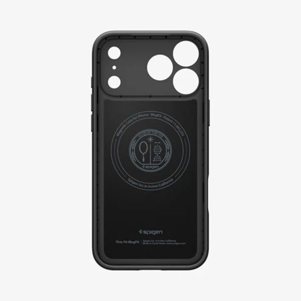 Spigen Coque Thin Fit avec MagSafe Apple iPhone 17 Pro Max - Black