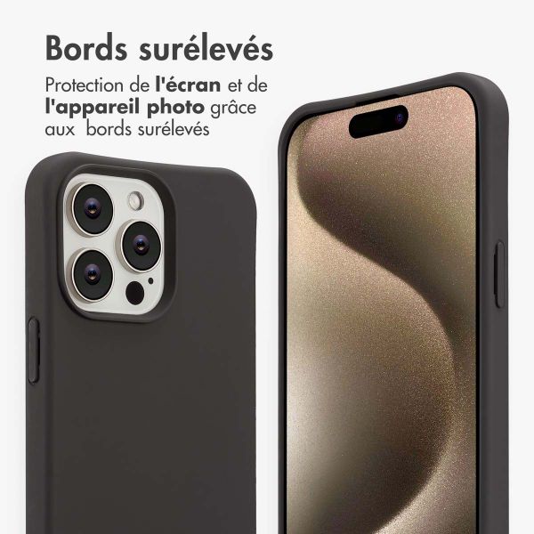 imoshion Coque arrière Color avec cordon amovible et MagSafe Apple iPhone 15 Pro Max - Black Coffee