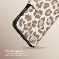 Selencia Étui de télephone portefeuille imprimé léopard Sabi Samsung Galaxy S25 / S24 - Soft Ivory