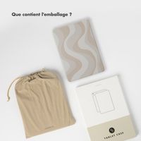 Selencia Coque tablette Vivid Apple iPad 9 (2021) 10.2 pouces / iPad 8 (2020) 10.2 pouces / iPad 7 (2019) 10.2 pouces - Desert Waves Beige