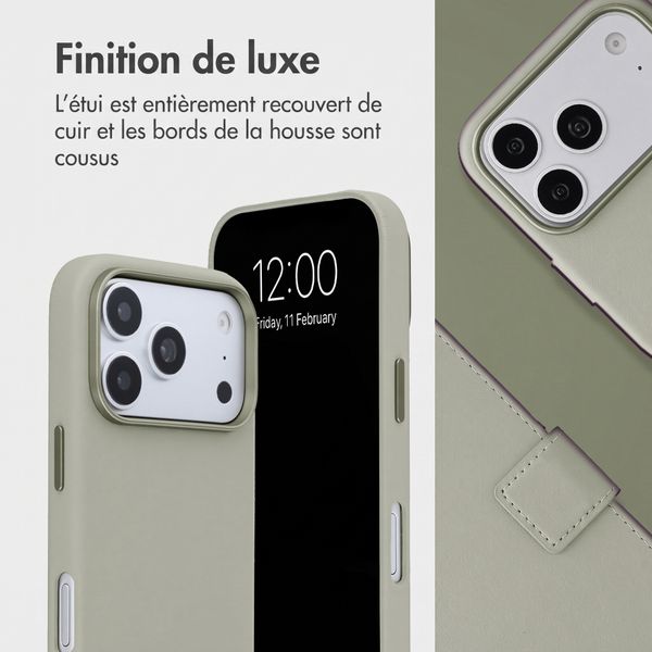 Accezz Étui de télephone portefeuille en cuir 2-en-1 avec MagSafe Apple iPhone 18 Pro / 17 Pro - Light Grey