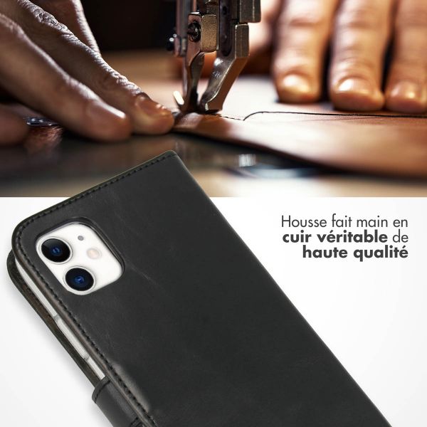 Selencia Étui portefeuille en cuir véritable Apple iPhone 11 - Noir