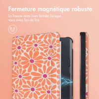 imoshion Design Slim Hard Sleepcover avec support Kobo Libra Colour - Orange Flowers Connect