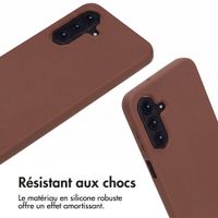 imoshion Coque en silicone avec cordon Samsung Galaxy A37 (5G) - Marron