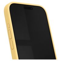 iDeal of Sweden Coque en silicone avec MagSafe Apple iPhone 15 Pro - Soft Lemon