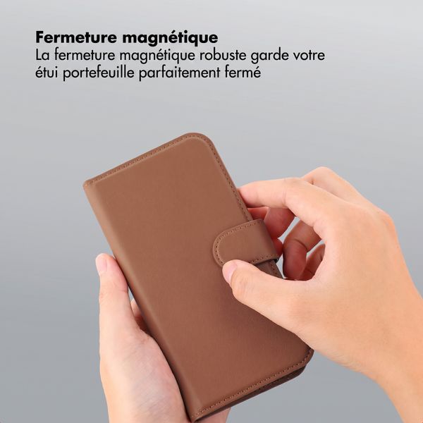 Accezz Coque portefeuille Edge amovible avec MagSafe Apple iPhone 18 Pro / 17 Pro - Marron
