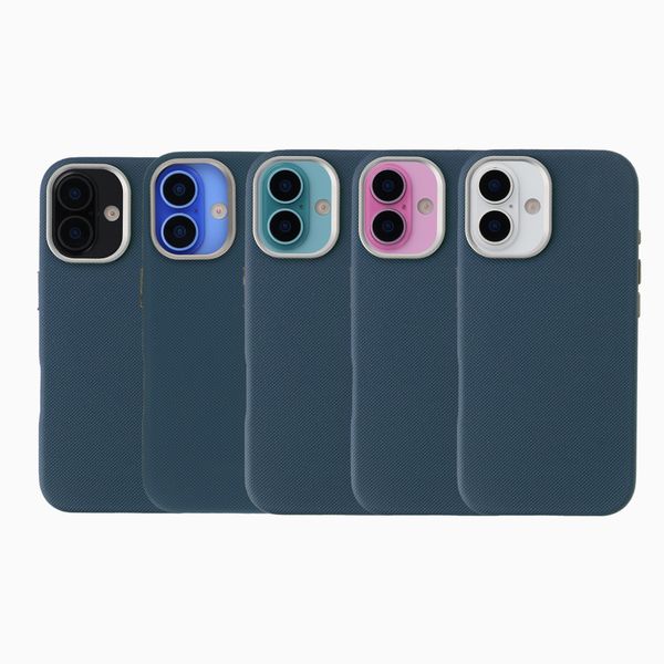 Accezz Coque arrière Mesh avec MagSafe Apple iPhone 16 - Bleu foncé