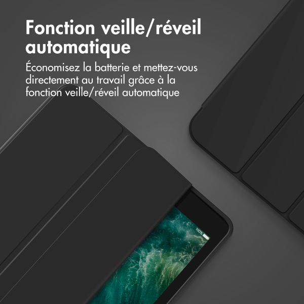 Accezz Coque tablette portefeuille Smart Silicone Apple iPad 9 (2021) 10.2 pouces / iPad 8 (2020) 10.2 pouces / iPad 7 (2019) 10.2 pouces - Noir