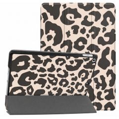 imoshion Coque tablette Design Trifold Apple iPad 9 (2021) 10.2 pouces / iPad 8 (2020) 10.2 pouces / iPad 7 (2019) 10.2 pouces - Leopard