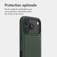 Accezz Coque arrière Edge avec MagSafe Apple iPhone 18 Pro Max / 17 Pro Max - Vert