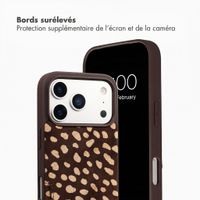 Selencia Nova coque arrière en cuir véritable avec porte-cartes Apple iPhone 17 Pro - Fawn Chic