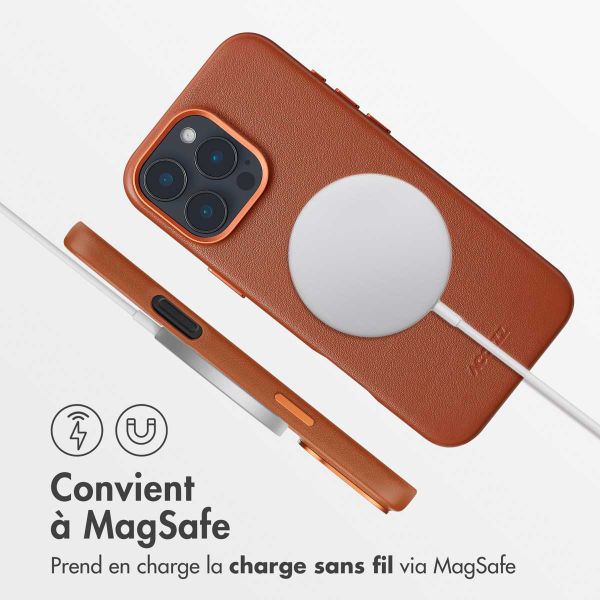 Accezz Coque arrière en cuir avec MagSafe Apple iPhone 16 Pro Max - Sienna Brown