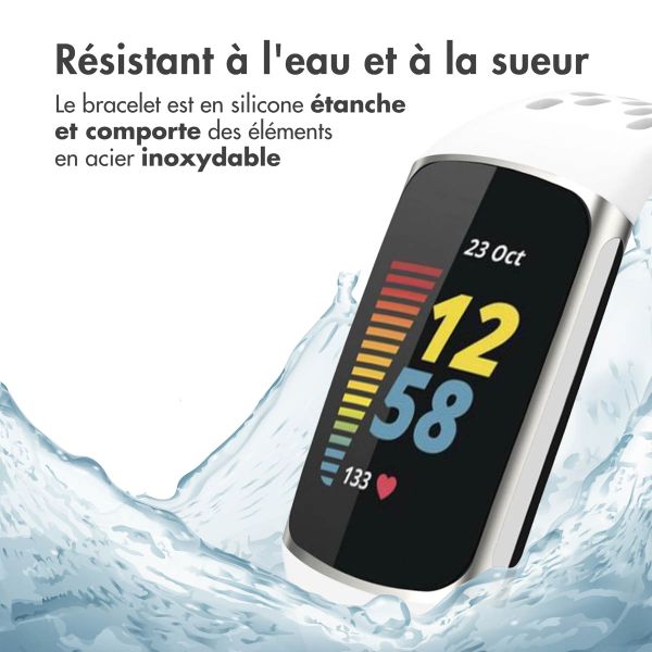 imoshion Bracelet sport en silicone avec boucle Fitbit Charge 5 / 6 - Blanc