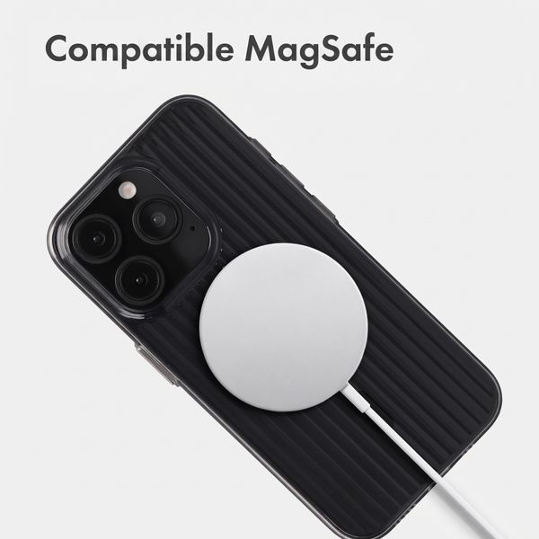 Accezz Coque arrière Lite avec MagSafe | Fluted | Apple iPhone 15 Pro - Noir