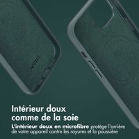Accezz Étui de télephone portefeuille en cuir 2-en-1 avec MagSafe Apple iPhone 14 - Cedar Green