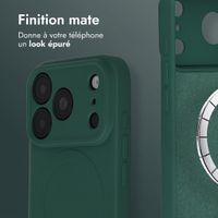 imoshion Coque Couleur avec MagSafe Apple iPhone 18 Pro Max / 17 Pro Max - Vert foncé