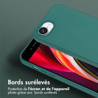 Selencia Coque silicone avec cordon amovible Apple iPhone 17e / 16e - Vert foncé