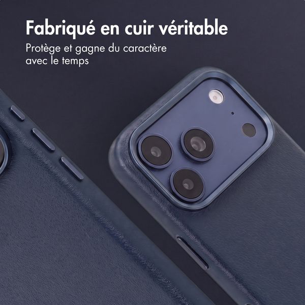 Accezz Coque arrière en cuir avec MagSafe Apple iPhone 18 Pro / 17 Pro - Nightfall Blue