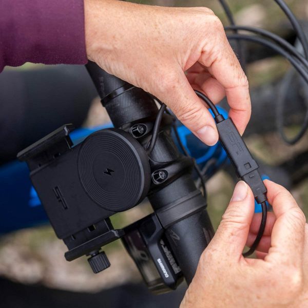 SP Connect Universal Charging Phone Clamp pour supports SPC+ - Recharge sans fil - Noir