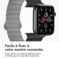 imoshion Bracelet en silicone magnétique Apple Watch | 38/40/41/42 mm - Noir / Gris