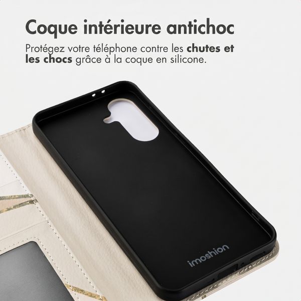imoshion Étui de télephone portefeuille Design Samsung Galaxy A56 - Beige Graphic