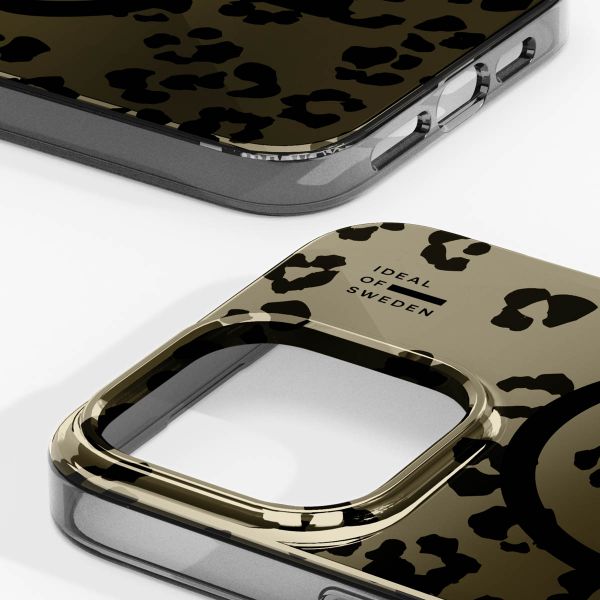 iDeal of Sweden Coque miroir avec MagSafe Apple iPhone 15 Pro Max - Leo Ombre