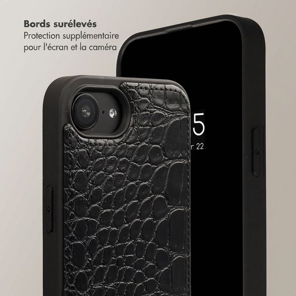 Selencia Coque de télephone Nova Croco avec cordon et porte-cartes Apple iPhone 17e / 16e - Noir